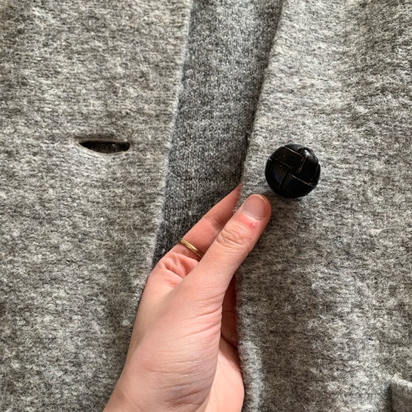 Solid Grey Aritzia Wilfred Free Off-Duty Jacket - Picture 5 of 6